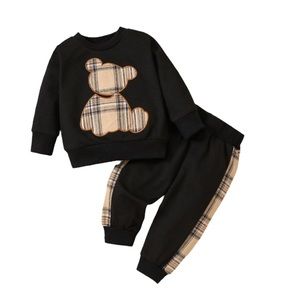 Long Sleeve Plaid Print Bear  Embroidered Sweatshirt ans Sweatpants Size 12-18 M